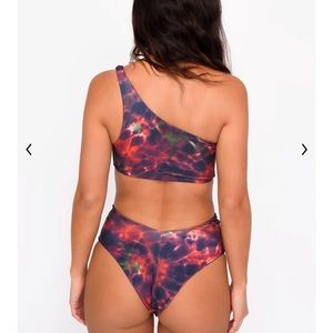 SKATIE Melly bottoms only SOHO print. Size M